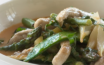 Wok de Poulet et Légumes Sautés